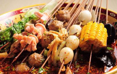 做麻辣燙生意所必須購(gòu)買(mǎi)的設(shè)備及價(jià)格