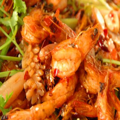 四川麻辣干鍋技術(shù)做法哪里正宗？一對(duì)一導(dǎo)師制培訓(xùn)班