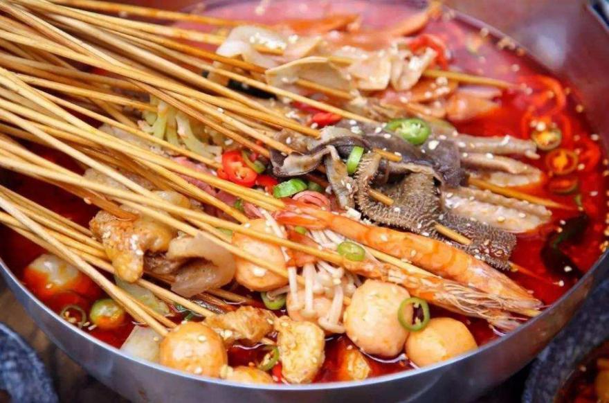 成都冷串串培訓機構哪家強？烤魚技術培訓學校有哪些地方？