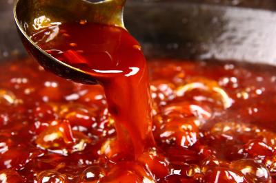 四川餐飲技術(shù)培訓(xùn)學(xué)校，重慶火鍋技術(shù)培訓(xùn)哪里專(zhuān)業(yè)？