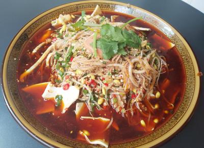 四川火鍋技術培訓班哪里比較好？全方位體驗實際工作過程