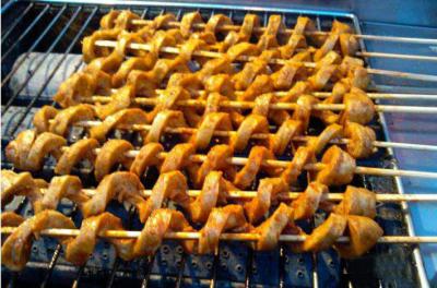 烤面筋技術培訓多少錢？烤面筋技術培訓中心怎么樣？