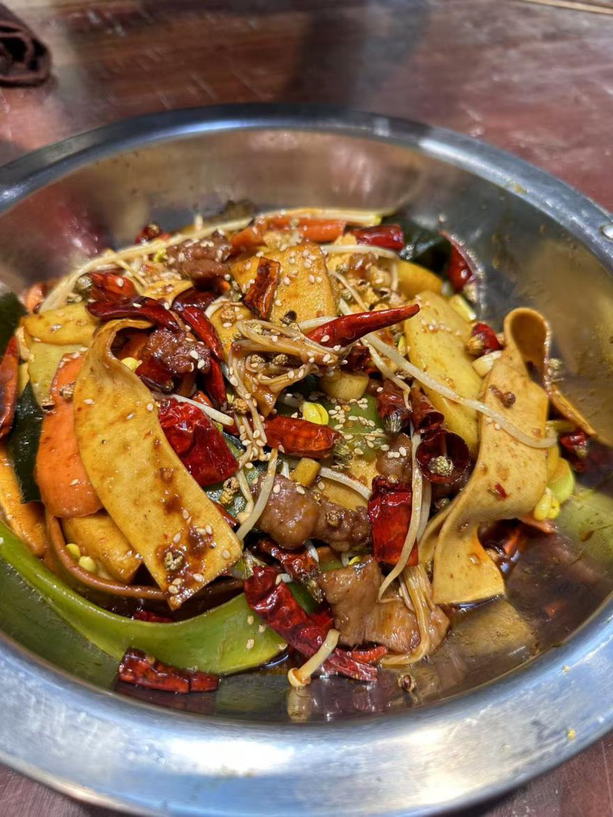 20251117165520352215.jpg 20251117165520352215.jpg